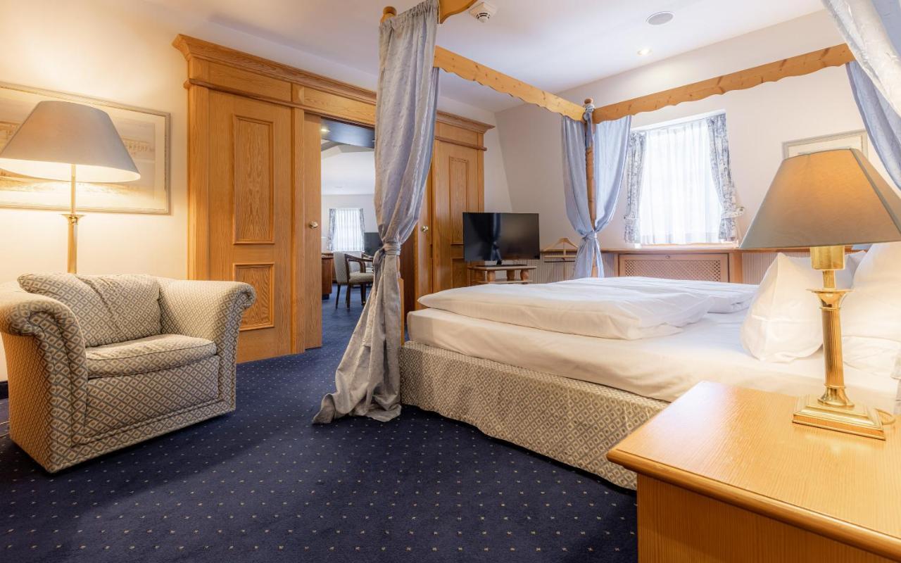 Hotel Waldhaus Reinbek Extérieur photo