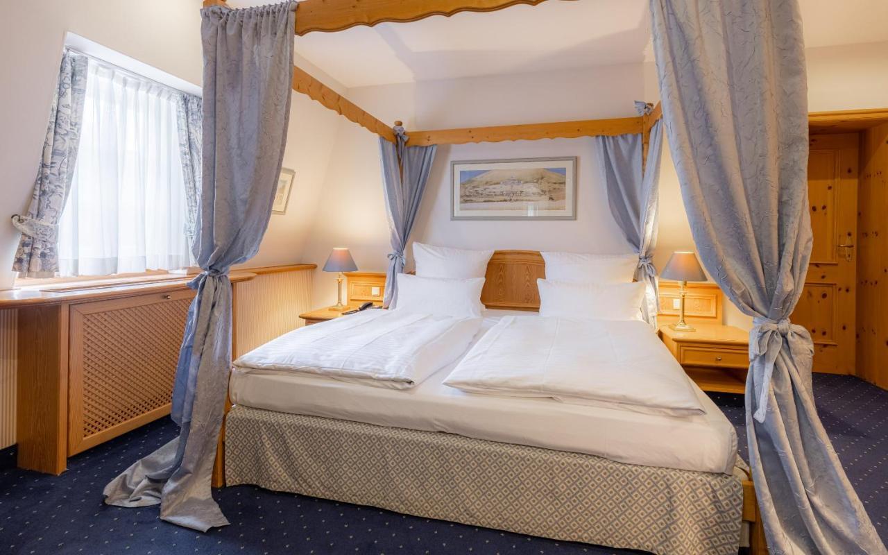 Hotel Waldhaus Reinbek Extérieur photo
