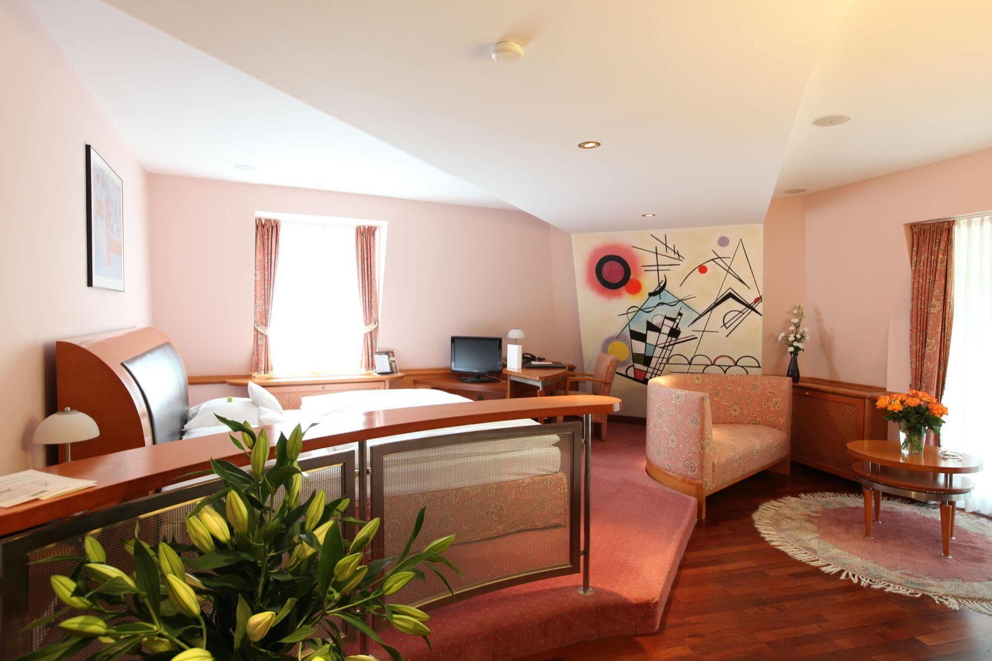 Hotel Waldhaus Reinbek Extérieur photo